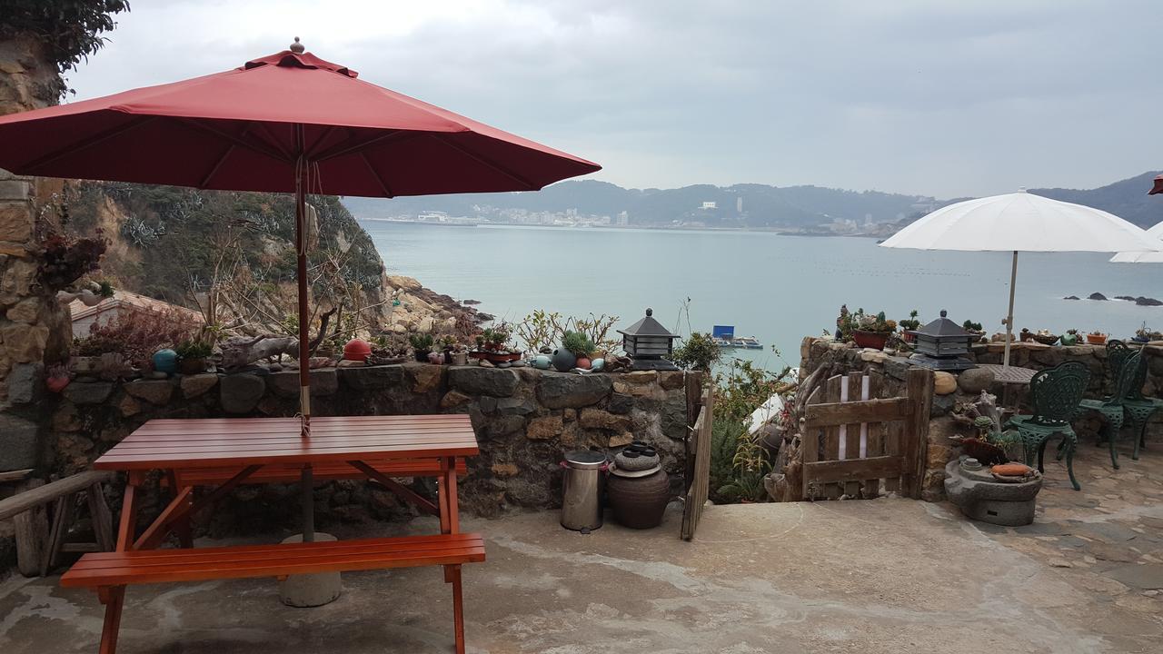 Furen Homestay Nangan Luaran gambar